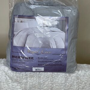 Gray Microfiber Comforter